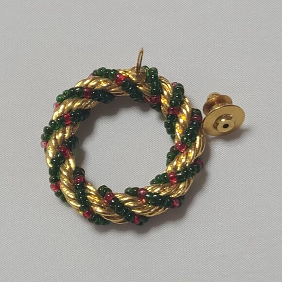 Vintage Wreath Pin Brooch Gold Tone & Beads Green Red Christmas Holiday - Picture 3 of 5